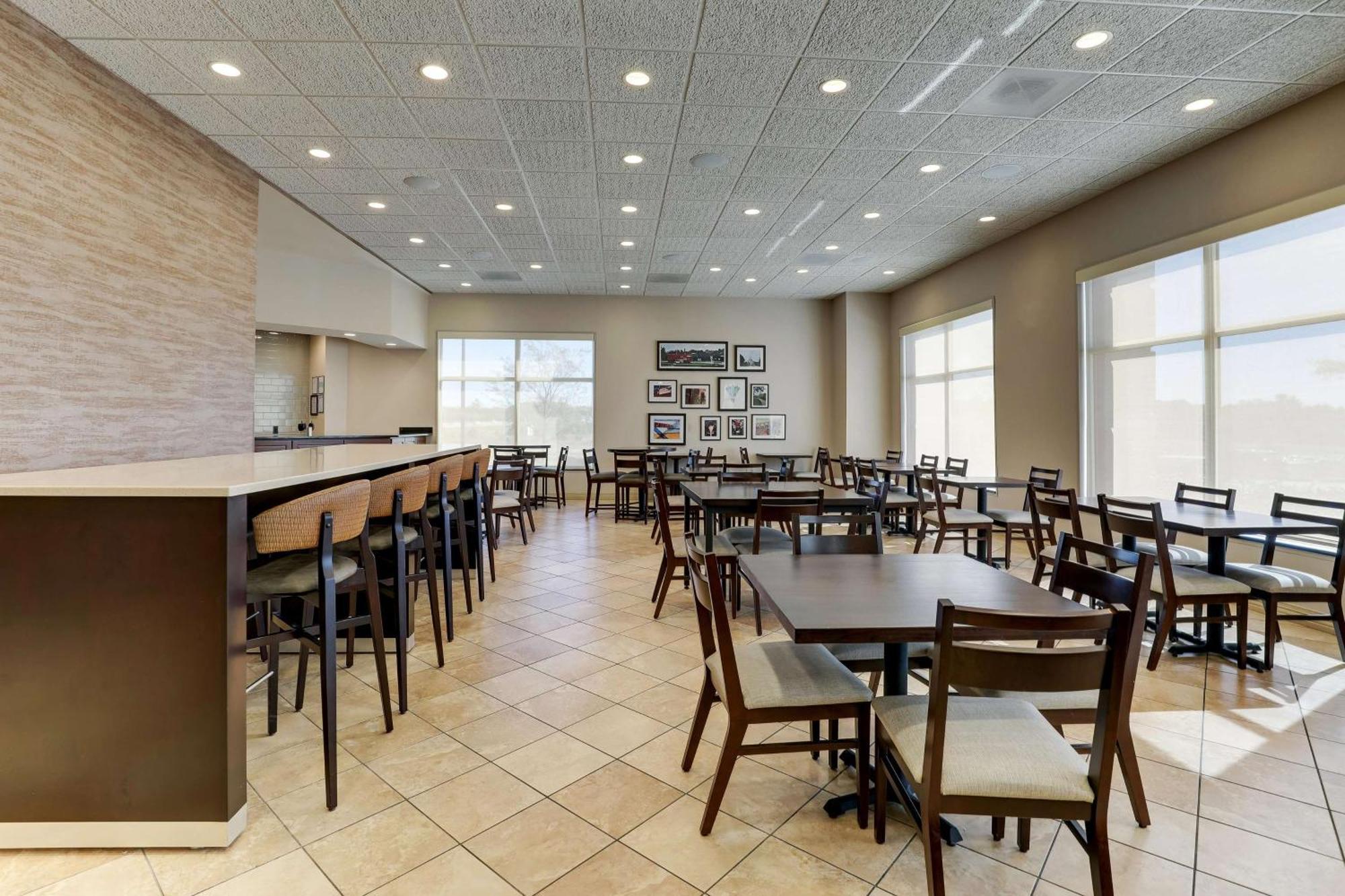 Drury Inn & Suites Independence Kansas City Blue Springs Esterno foto